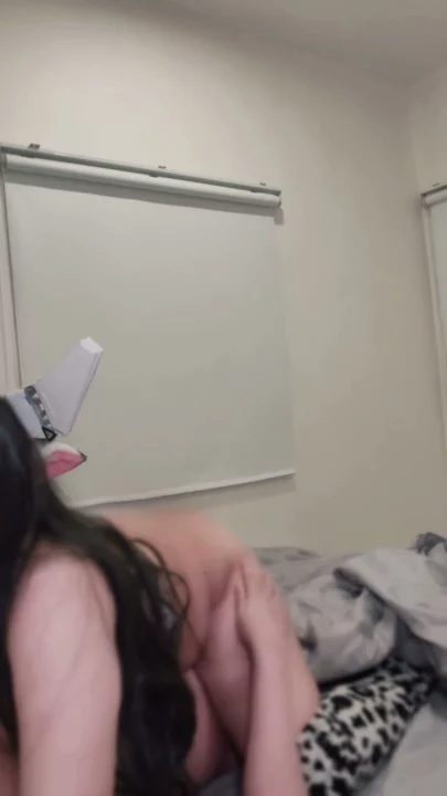 Screenshot 13 from 日本 POV 口交 — 巨乳牛女郎 cosplay 妓女穿内衣狂野骑乘