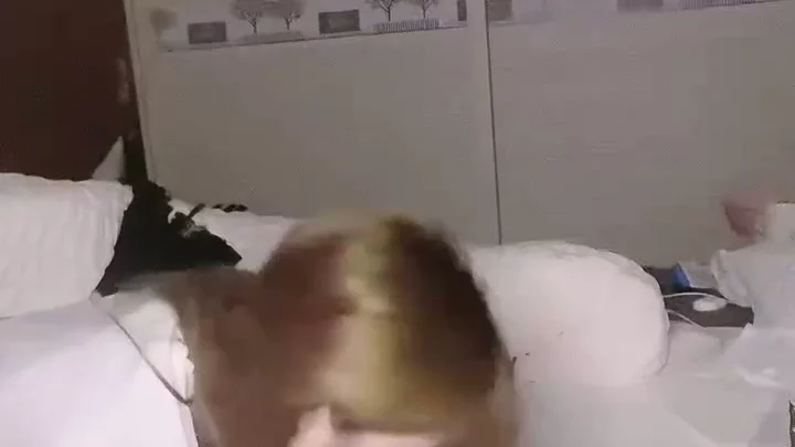 Screenshot 32 from Em Gái Văn Phòng Mặc Áo Trắng Thổi Kèn — Nuốt Trọn Cặc Không Che [FC2-PPV-5062323]