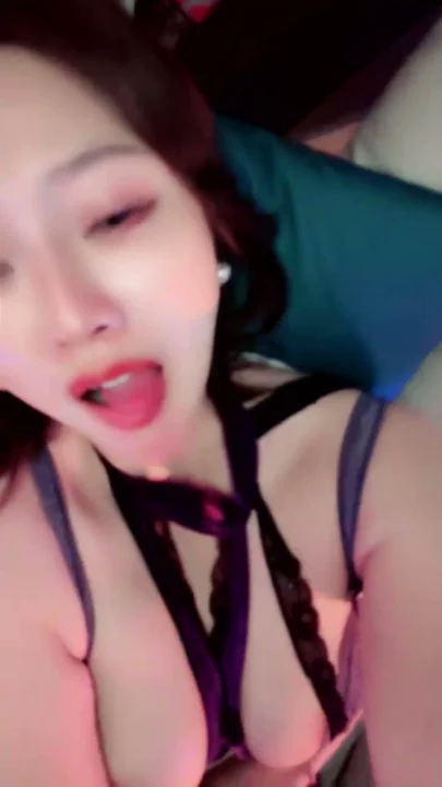 Screenshot 7 from Cunni en POV avec crème — Lingerie noire et gode rose qui gicle [FC2-PPV-43382]