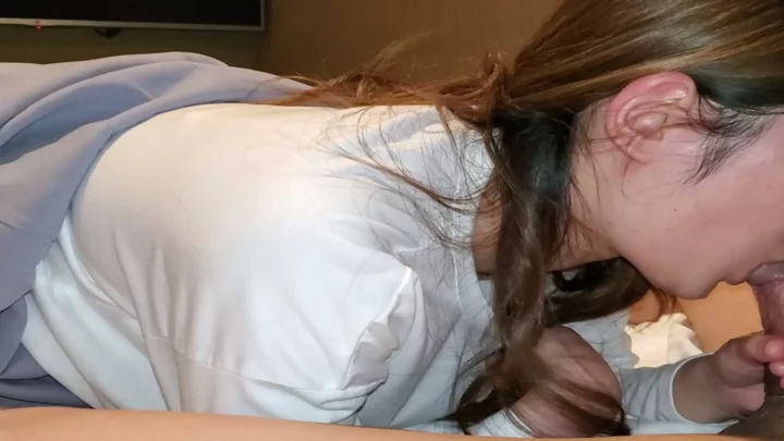 Screenshot 11 aus Japanische POV-Creampie — Kühle Bürolady wird von Untergebenen hart durchgenommen