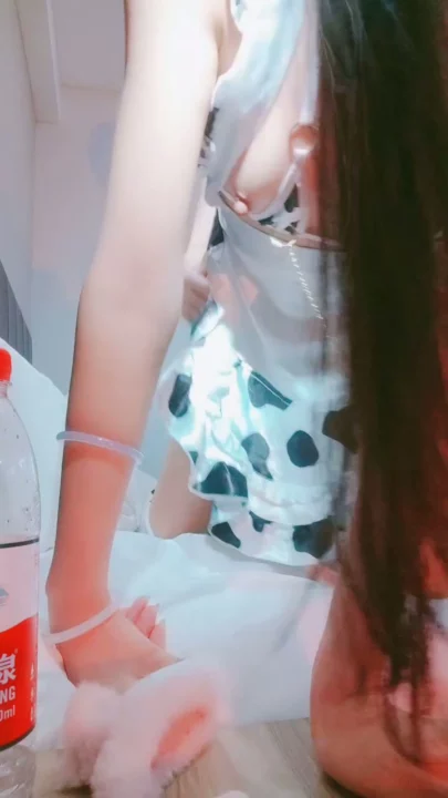 Screenshot 7 from Japanese POV Creampie — Glasses Girl in Cow-Print Lingerie and Twintails