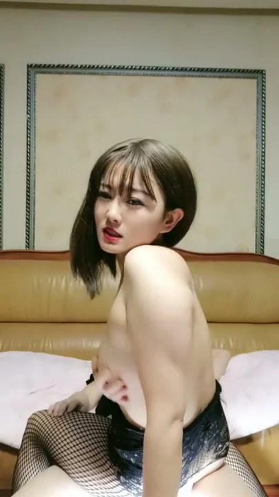 Screenshot 14 from 日式第一视角跨种族——黑色内衣和渔网袜
