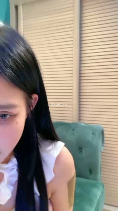 Screenshot 7 from 일본식 시점 릴리브 마스터버레이션 — 흰색 레이스 속 작은 아름다움