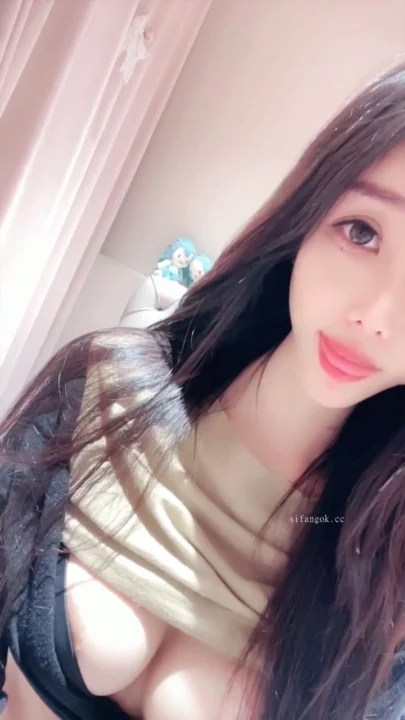 Screenshot 7 from Japanese POV Masturbation — Big-Tits Amateur in Lingerie