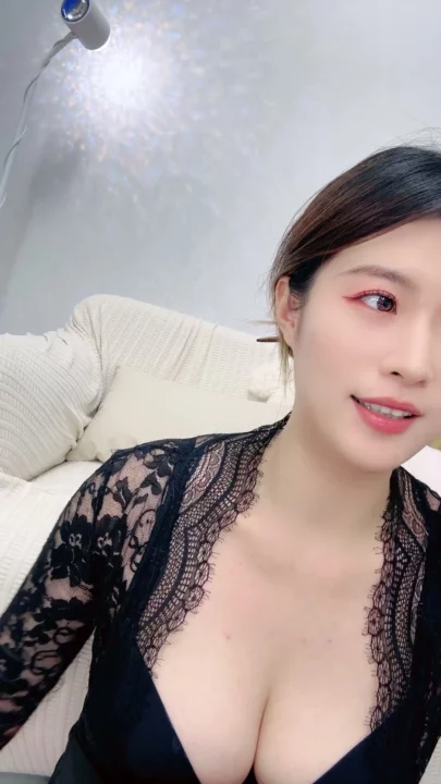Screenshot 14 from Japanese POV Masturbation — Petite Beauty in Black Lingerie and Thigh-Highs