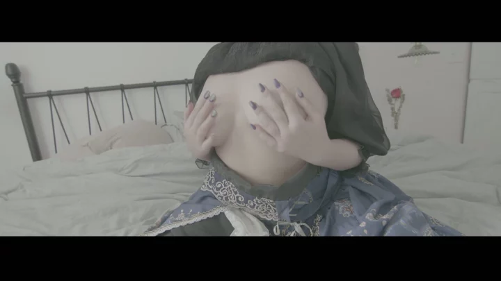 Screenshot 26 from Masturbasi POV Jepang — Pelayan Kecil Squirting Pakai Lingerie dan Masker