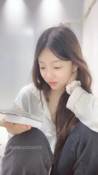 Screenshot 27 from Japanese POV Masturbation — Xinyi’s Solo Lingerie Toy Play Leak