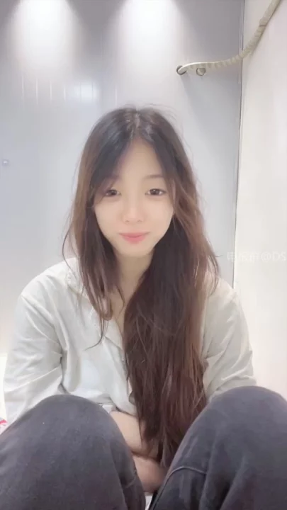 Screenshot 28 from Japanese POV Masturbation — Xinyi’s Solo Lingerie Toy Play Leak