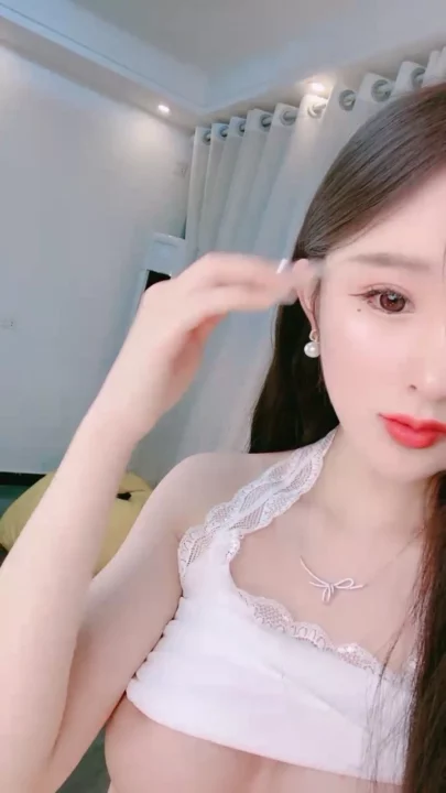 Screenshot 1 from POV Jepang Solo — Dewi Asia Langsing Pakai Stoking dan Renda