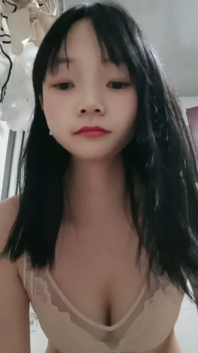 Screenshot 2 from POV Jepang Tanpa Sensor — Bobo Ngentot Sendiri Pakai Mainan dan Kacamata