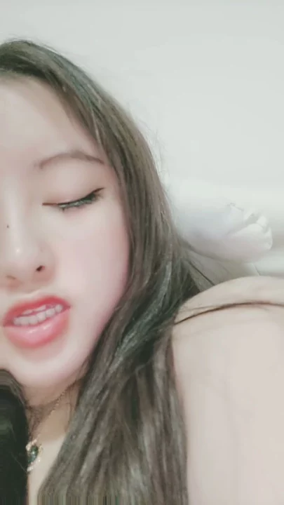 Screenshot 9 aus Japanisches POV unzensiert — Praller Amateur-Creampie im Schlafzimmer [FC2-PPV-4874379]