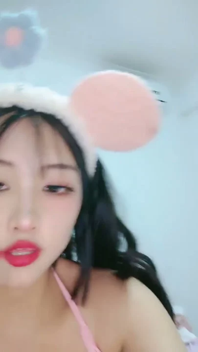Screenshot 3 from Japanese POV Uncensored — Curvy Beauty with Large Tits and Bunny Ears