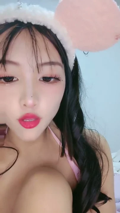 Screenshot 6 from Japanese POV Uncensored — Curvy Beauty with Large Tits and Bunny Ears