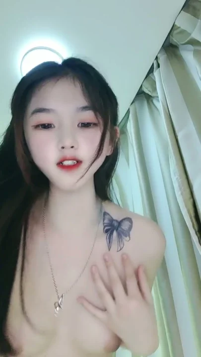 Screenshot 25 from Japanese POV Uncensored — Jingjing’s Face-Shown Bedroom Scene with Off-Frame Partner