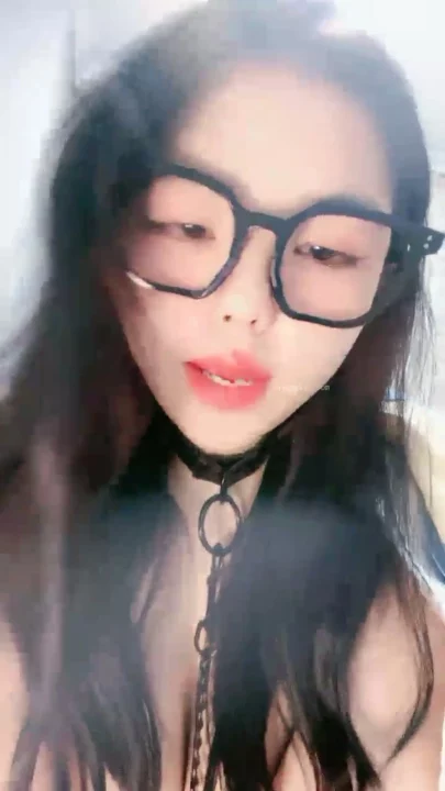 Screenshot 2 from POV Jepang Tanpa Sensor — Lele Crot Dalam Pakai Kacamata dan Choker