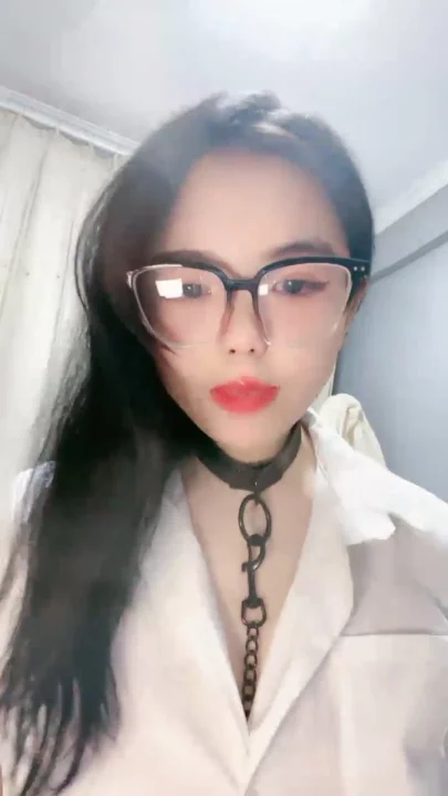 Screenshot 5 from POV Jepang Tanpa Sensor — Lele Crot Dalam Pakai Kacamata dan Choker