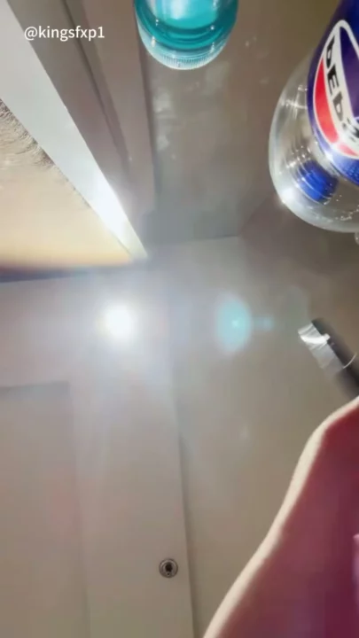 Screenshot 27 aus Japanische POV-Aufnahme ohne Zensur — Lele's rohe Amateur-Chemie im durchsichtigen Dessous