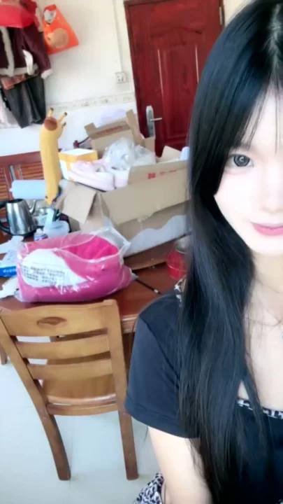 Screenshot 14 from Japanese POV Uncensored — Linlin Amateur Creampie and Blowjob in Bedroom
