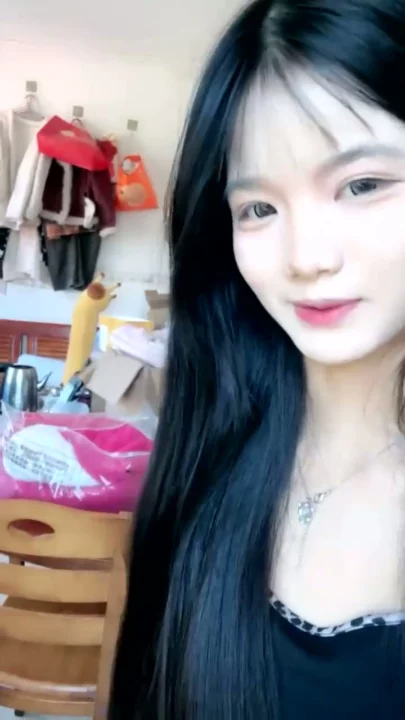 Screenshot 9 from Japanese POV Uncensored — Linlin Amateur Creampie and Blowjob in Bedroom