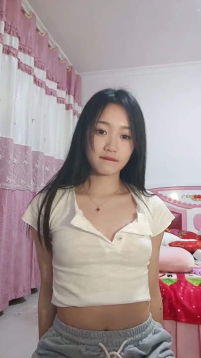 Screenshot 11 from Japanese POV Uncensored — Linlin’s Amateur Bedroom Tease with Dildo and Off-Frame Partner