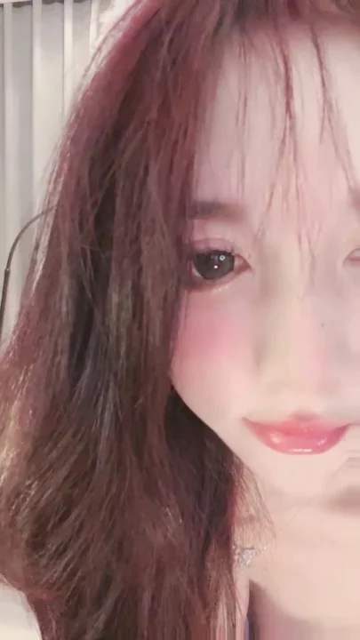 Screenshot 7 from 일본 아마추어 생방송 - 파란 속옷 입고 얼굴 공개 무삭제 POV