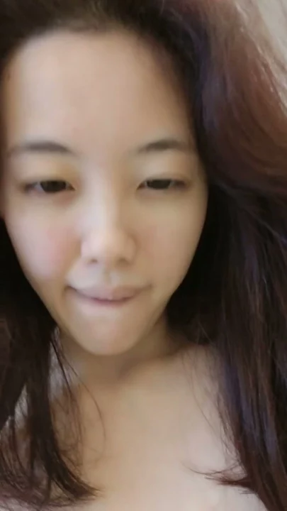 Screenshot 14 from Mingming Mostra o Rosto em Gozo Interno Sem Censura no Quarto