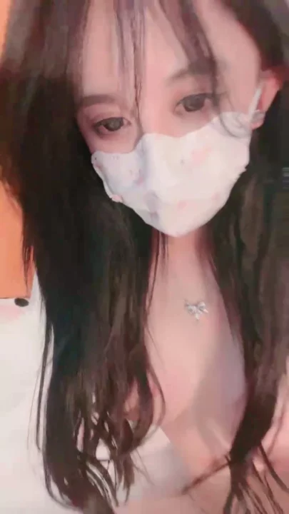 Screenshot 14 aus Japanisches POV Unzensiert — Schüchterne Schönheit bekommt Creampie im Schlafzimmer [FC2-PPV-77380]