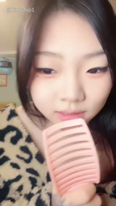 Screenshot 11 from Jepang POV Tanpa Sensor — Cewek Alami Digencet Kontol di Kamar
