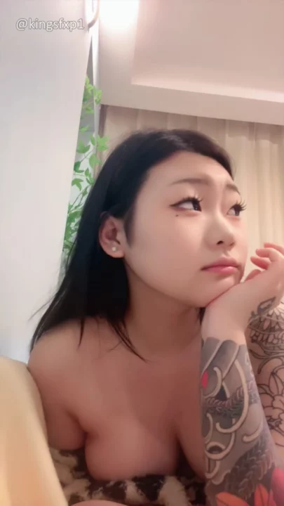 Screenshot 21 from Jepang POV Tanpa Sensor — Cewek Alami Digencet Kontol di Kamar