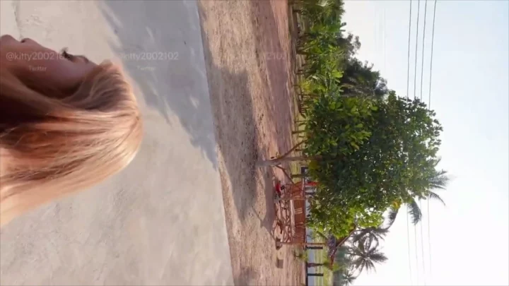 Screenshot 4 from Japanese POV Uncensored — Niuniu Outdoor Blowjob and Creampie on Beach
