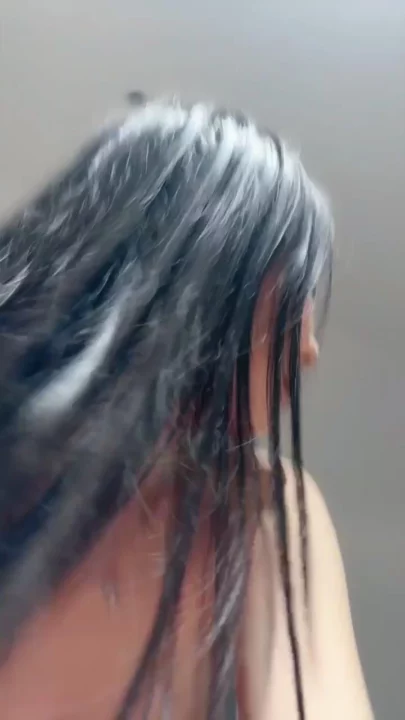 Screenshot 22 from 日本无码 POV —— 卧室里的娇小素人自慰诱惑
