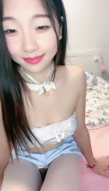 Play video: Japanese POV Uncensored — Petite Amateur with Dildo and Stockings