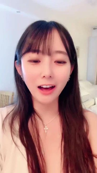 Screenshot 3 from 日本无码第一视角 —— 小巧业余女优的独演与双人戏结合