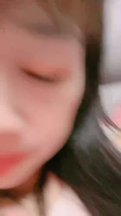 12번 스크린샷, 일본 POV 무삭제 — 아마추어 페티쉬와 화면 밖 파트너의 딜도 플레이에서 캡처됨