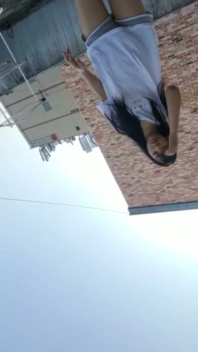 Screenshot 20 from Japanese POV Uncensored — Petite Asian Blowjob and Facial in Car [FC2-PPV]