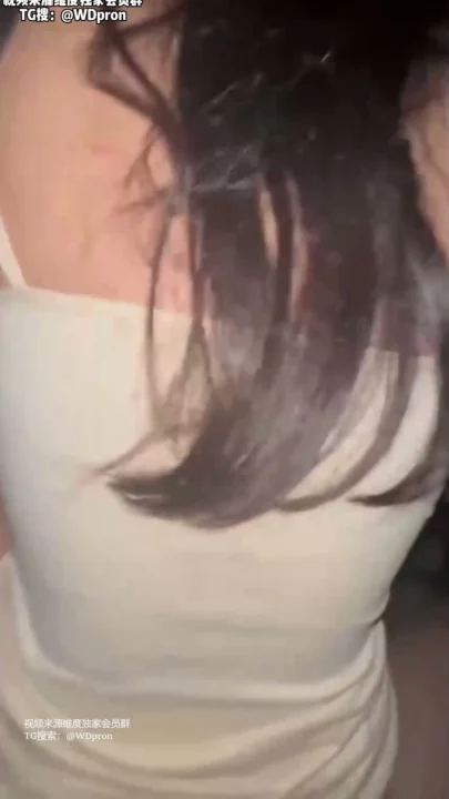 Screenshot 8 from Japanese POV Uncensored — Petite Beauty Creampie in Car with Glass Toy