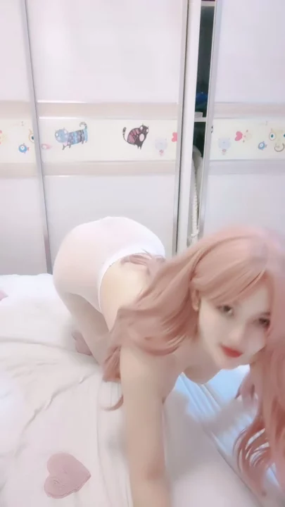 截图 5 来自 日本无码第一视角 —— 小巧美女穿内衣巨乳诱惑