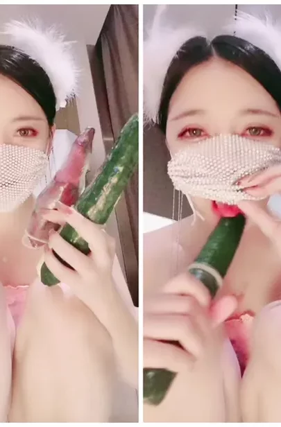 Screenshot 17 from Japanese POV Uncensored — Qianqian’s Masked Masturbation with Cucumber and Toys