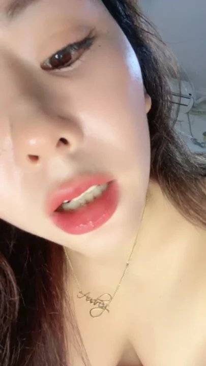 Screenshot 16 from POV Non Censuré Japonais — Masturbation en Uniforme d'Écolière avec des Jouets