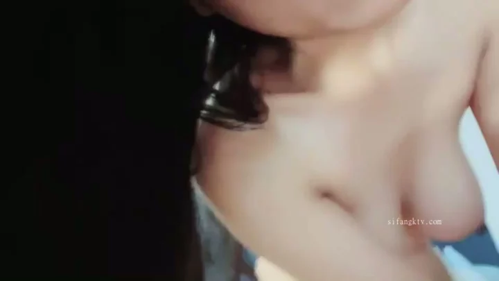 Screenshot 5 aus Japanische POV unzensiert — schlanke Amateurin mit Gesicht zeigt sich im Hotelzimmer [FC2-PPV-9726890]