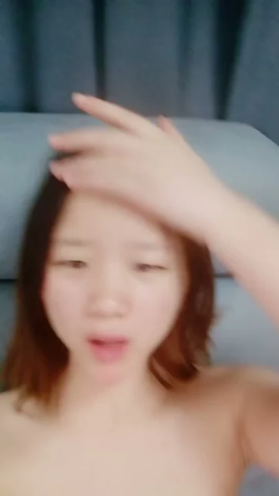 4번 스크린샷, Japanese POV Uncensored Threesome — Petite Beauty Creampie and Blowjob in Bedroom에서 캡처됨