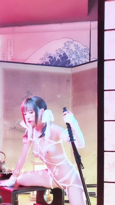 Screenshot 3 from Japanese POV Uncensored — Xixi in Rope Bondage and Katana Pose