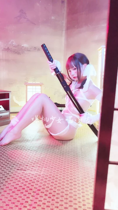 Screenshot 4 from Japanese POV Uncensored — Xixi in Rope Bondage and Katana Pose