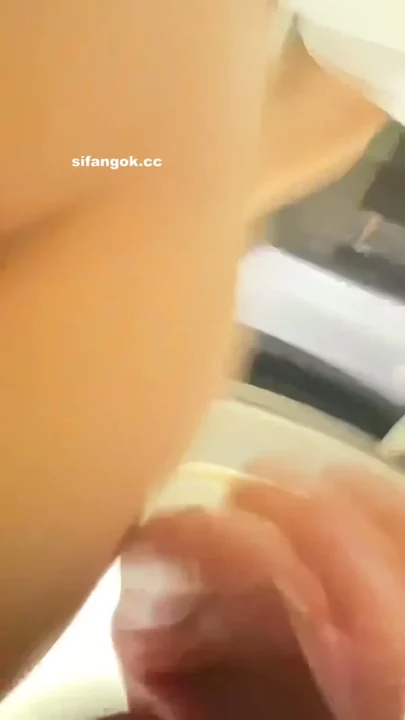 Screenshot 15 from Japanese POV Uncensored — Xueer’s Amateur Bedroom Scene with Face Shown
