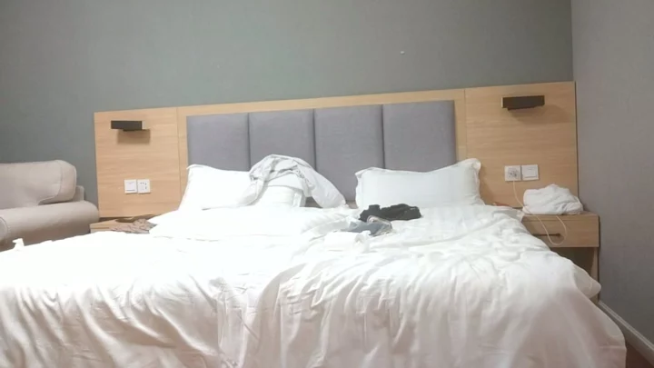 Screenshot 16 from Japanese POV Uncensored — Xueer’s Hotel Hookup with Deepthroat and Vibrator Finish