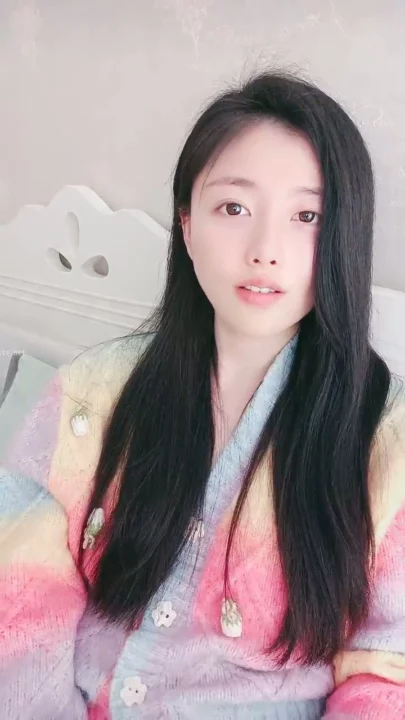 Screenshot 10 from 日本独居生活 — 穿着淡色家居服的 ASMR，露脸展示