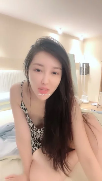Screenshot 27 from Japanese Solo Masturbation — Face-Shown Bathroom Self-Shot with Toys