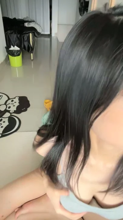 Screenshot 14 from Japanese Solo Masturbation — Yumeng Teases with Vibrator in Lingerie