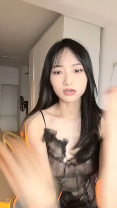 Screenshot 22 from Japanese Solo Masturbation — Yumeng Teases with Vibrator in Lingerie
