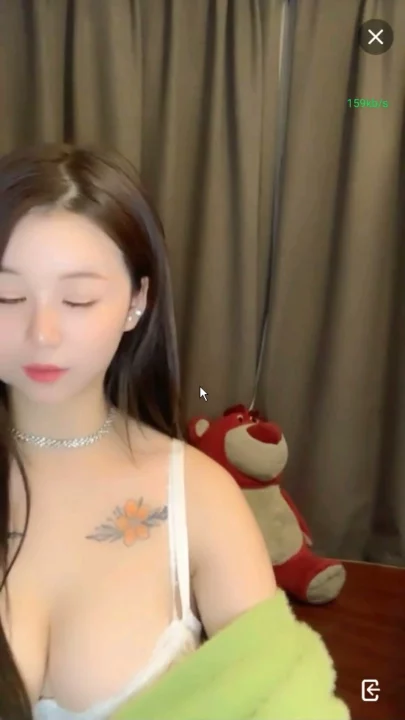 Keke Baby 自慰秀 — 直播泄露,光溜溜的私处